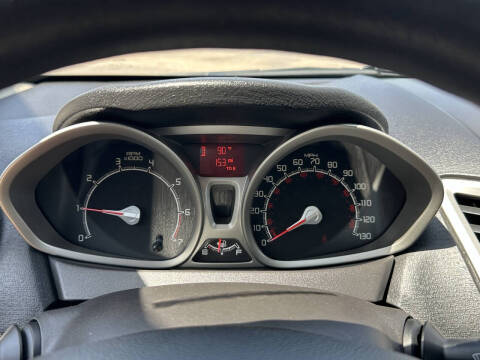 2012 Ford Fiesta SE