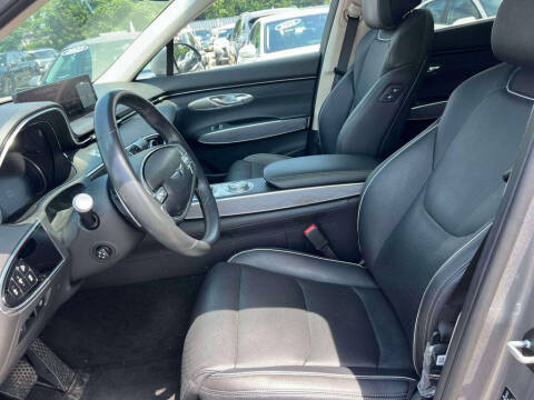 2023 Genesis GV70 2.5T Standard
