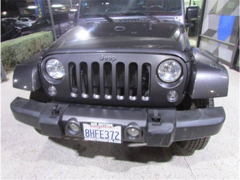 2017 Jeep Wrangler Unlimited Freedom