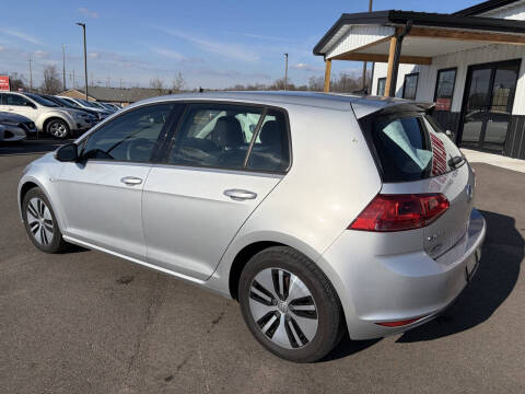 2016 Volkswagen e-Golf SE