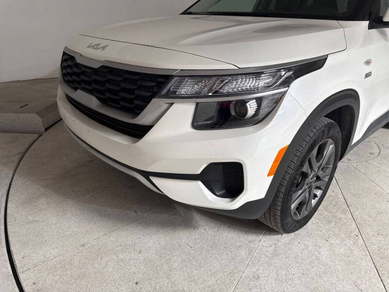 2023 Kia Seltos LX