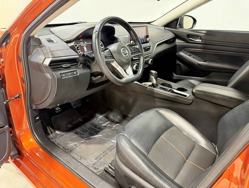 2020 Nissan Altima 2.5 SR