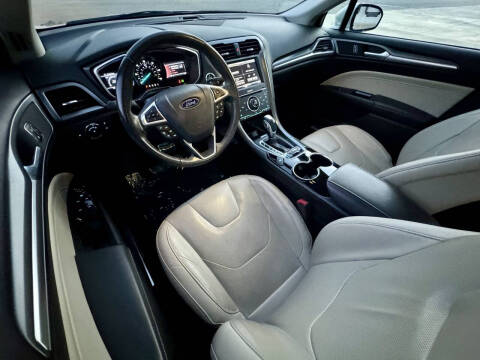 2014 Ford Fusion Hybrid Titanium