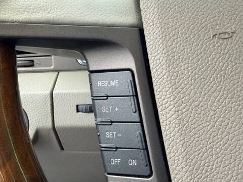 2012 Lincoln Navigator