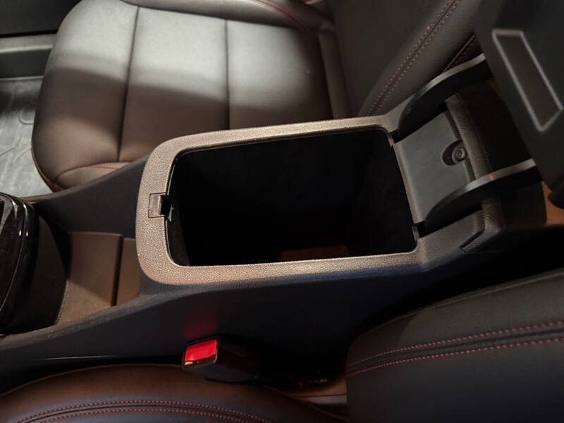 2025 Chevrolet Trax RS