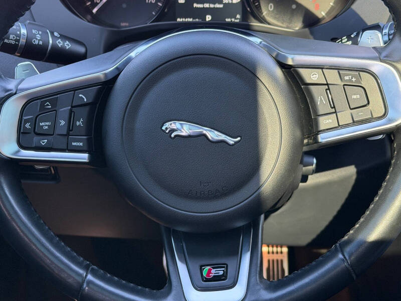 2020 Jaguar F-PACE S