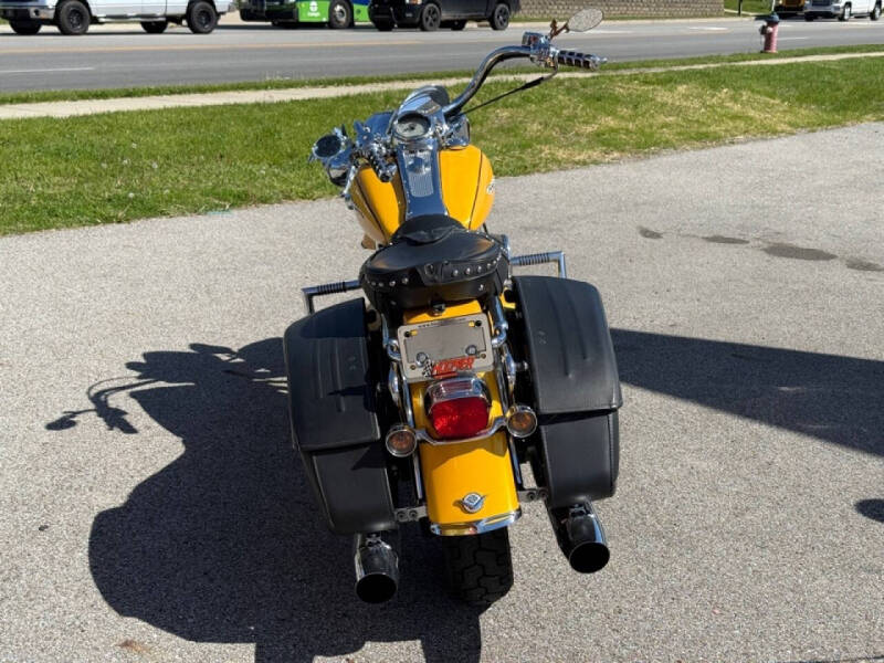 2005 Harley-Davidson FLH