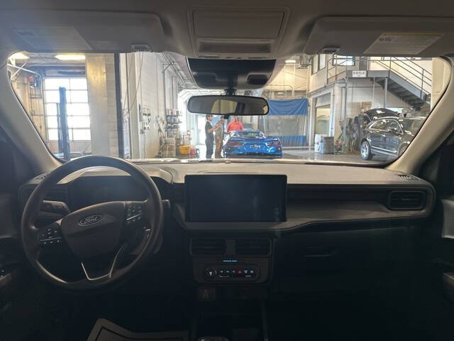 2025 Ford Maverick XL