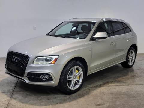 2014 Audi Q5 for sale at PINGREE AUTO SALES INC in Crystal Lake IL