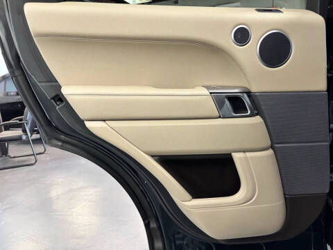 2017 Land Rover Range Rover Sport HSE