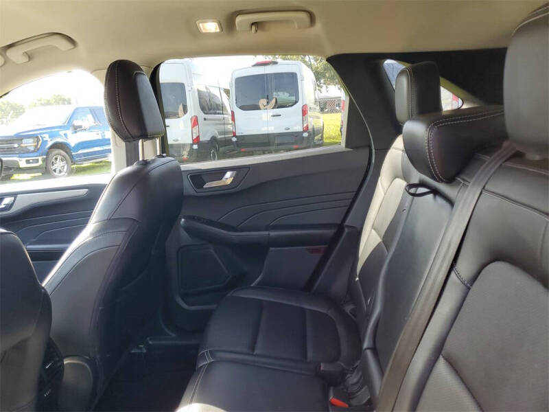 2021 Ford Escape SEL