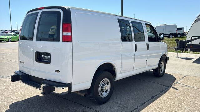 2024 Chevrolet Express 2500