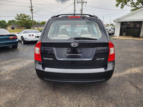 2008 Kia Rondo EX