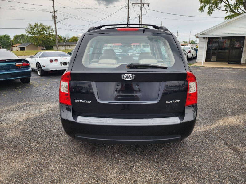 2008 Kia Rondo EX
