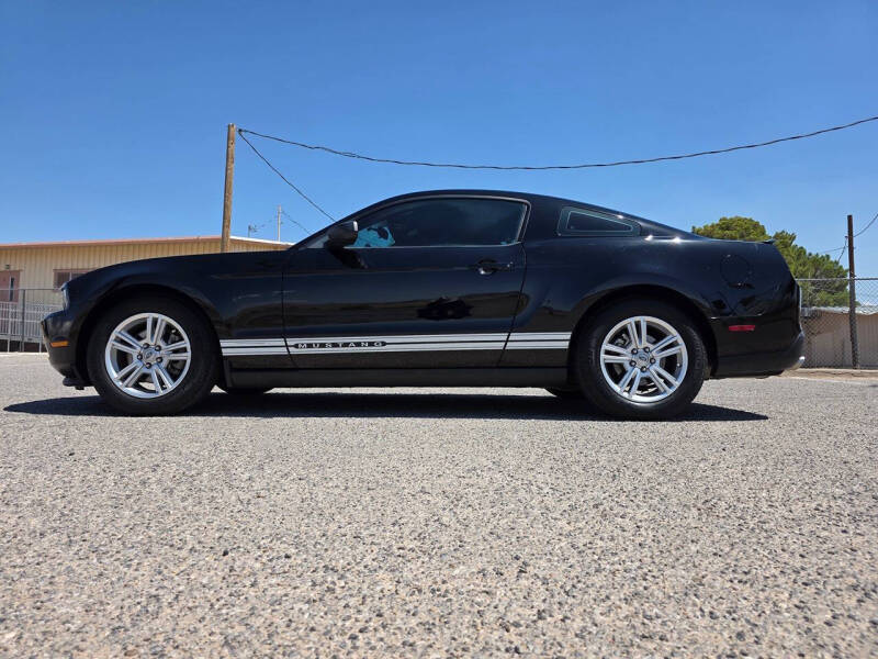 2011 Ford Mustang V6