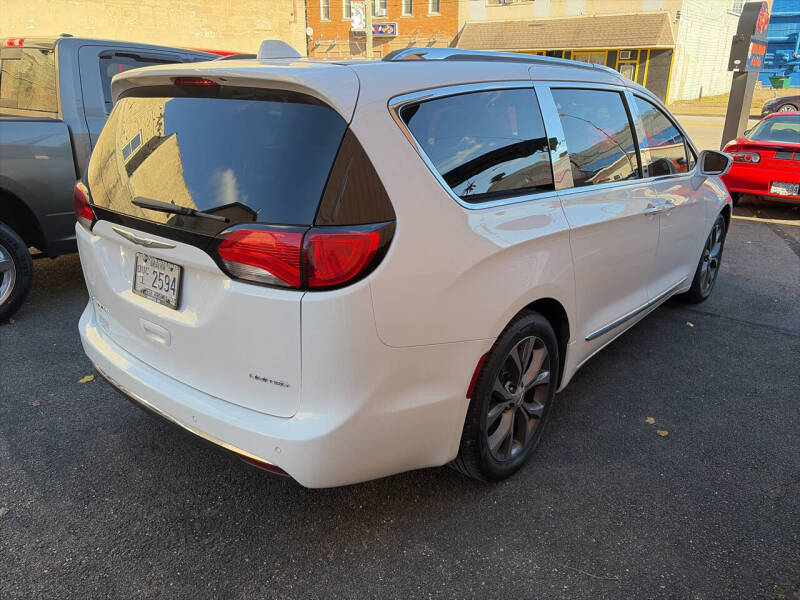 2018 Chrysler Pacifica Limited