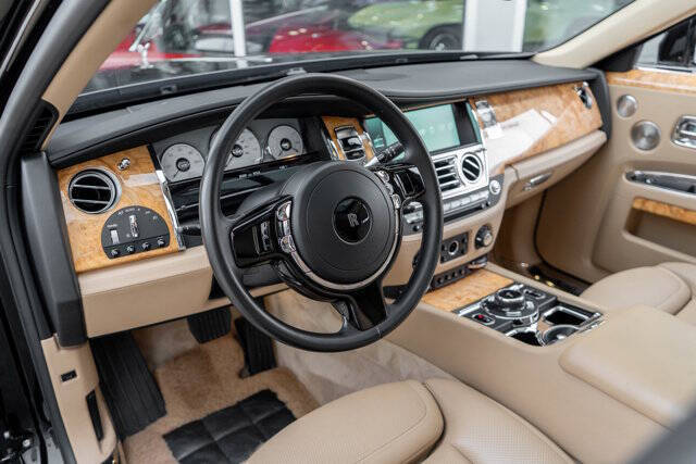 2017 Rolls-Royce Ghost