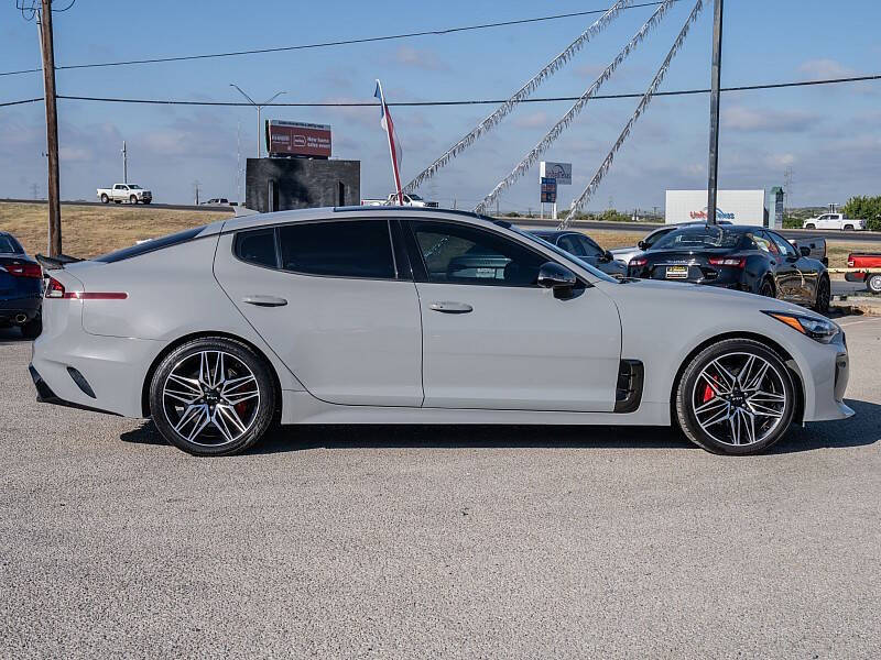 2022 Kia Stinger