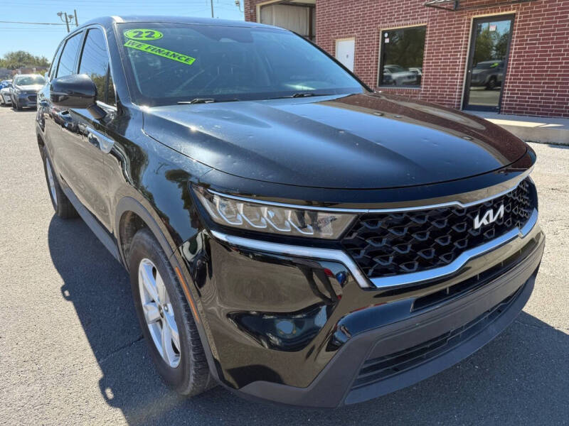 2022 Kia Sorento LX