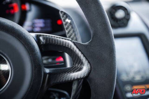 2016 McLaren 675LT