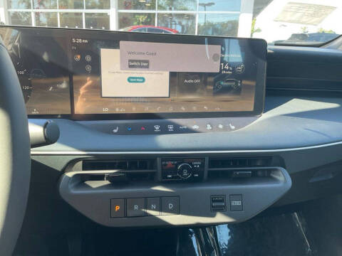 2026 Nissan LEAF Platinum+