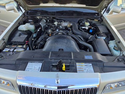 1997 Lincoln Town Car Executive