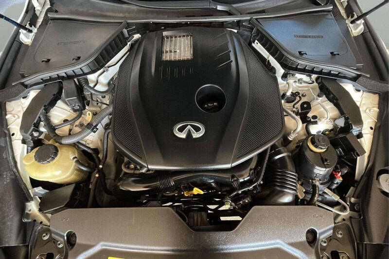 2017 Infiniti Q60 2.0T
