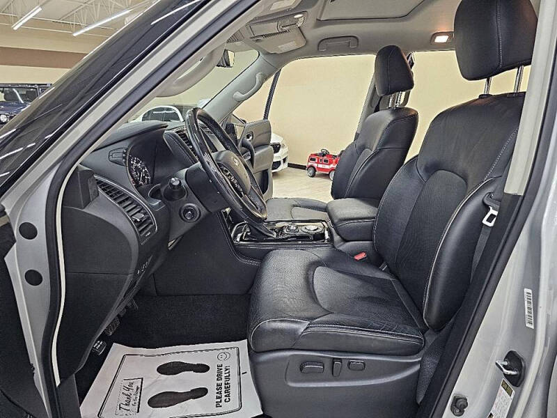 2021 Infiniti QX80 Luxe