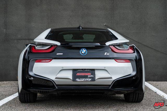 2014 BMW i8