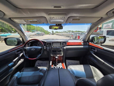 2009 Lexus LX 570