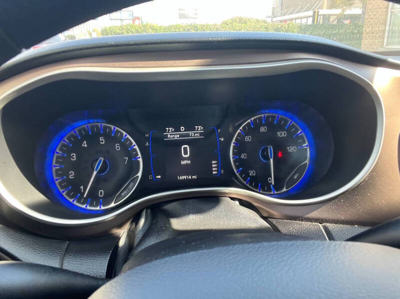 2020 Chrysler Voyager LXi