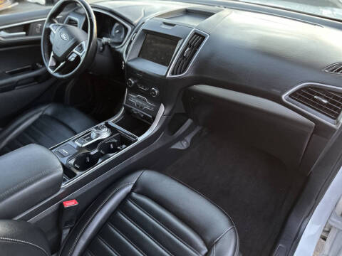 2020 Ford Edge ST Line