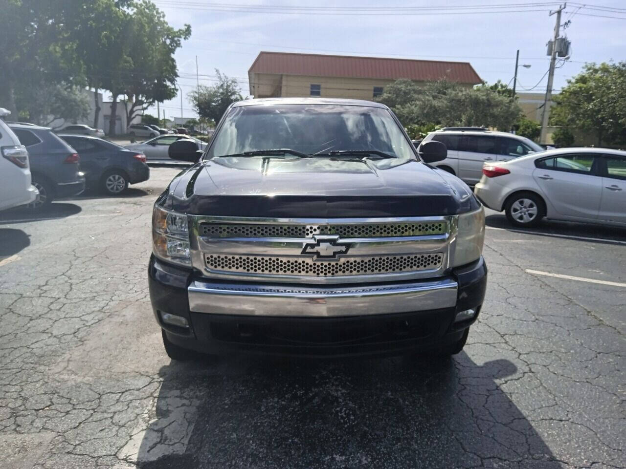 2007 Chevrolet Silverado Pickup - $6,950