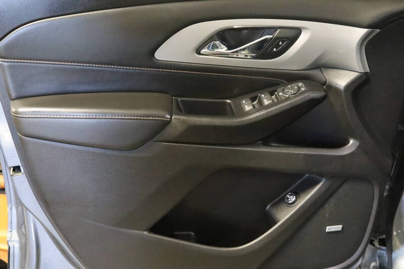 2021 Chevrolet Traverse RS