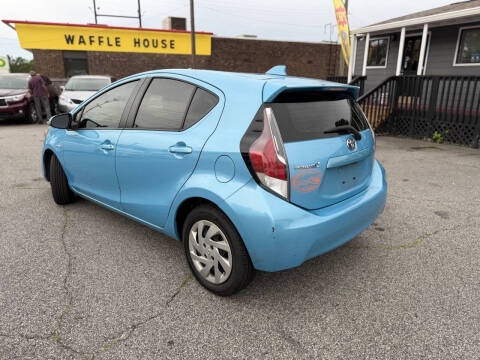 2015 Toyota Prius c Two