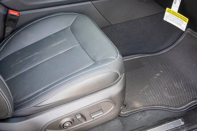 2025 Jeep Grand Cherokee Overland