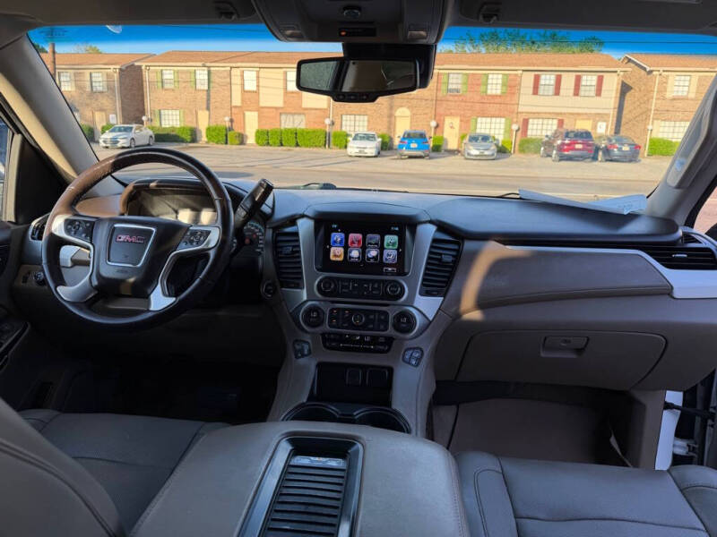 2017 GMC Yukon SLT