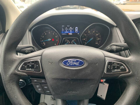 2017 Ford Focus SE
