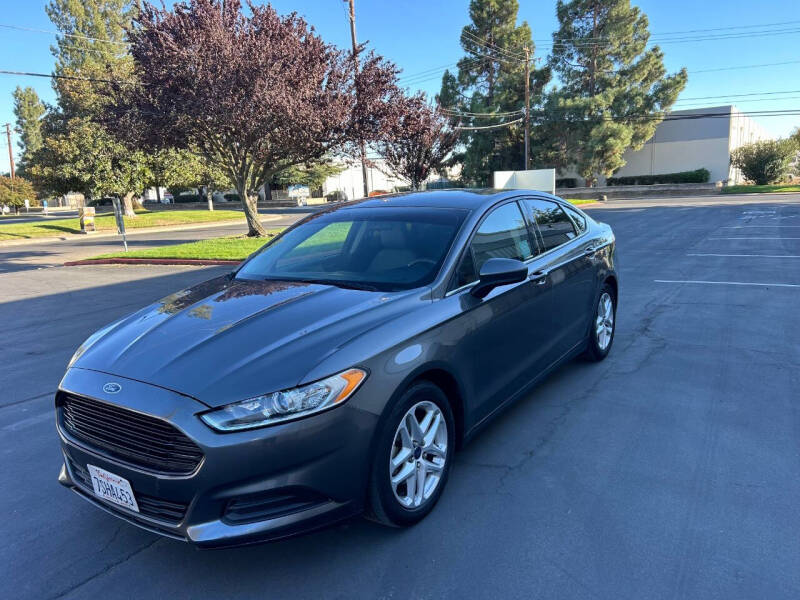 2016 Ford Fusion S photo 6