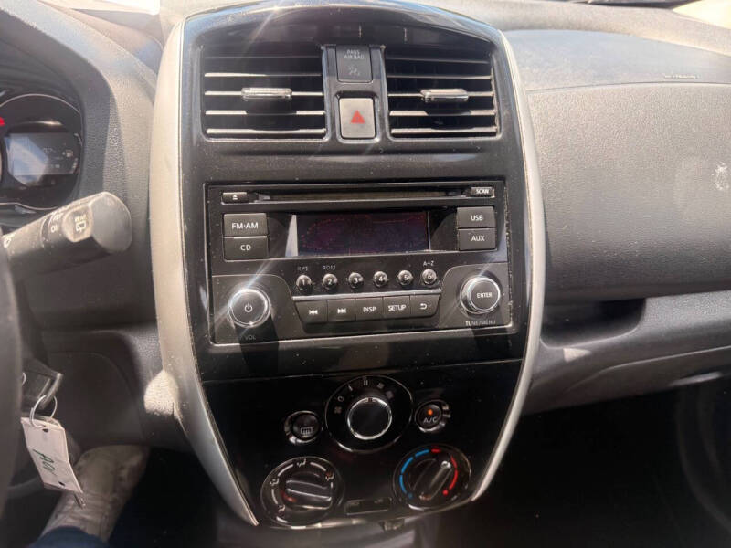 2015 Nissan Versa Note SV