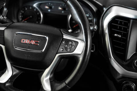 2017 GMC Acadia SLT-1