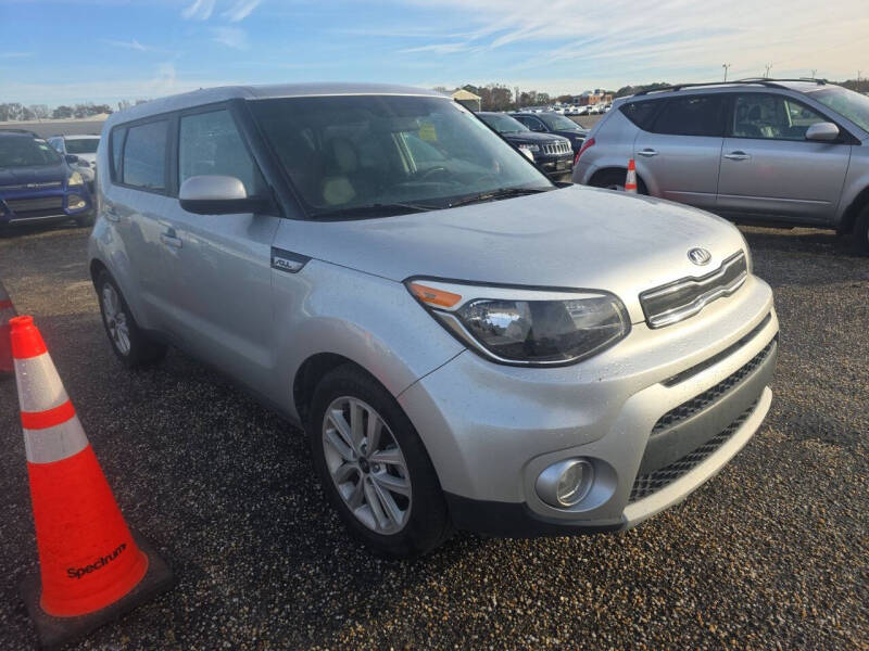 2019 Kia Soul +