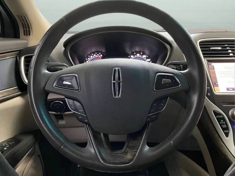 2016 Lincoln MKX Select