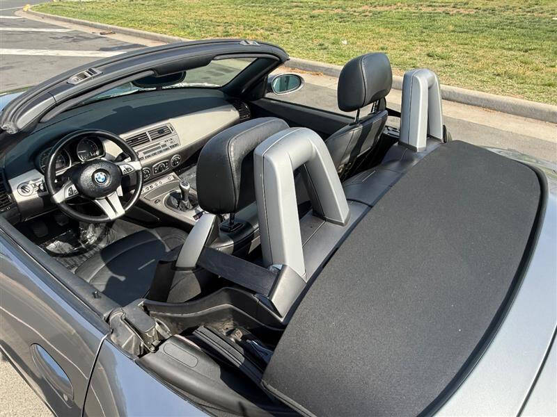 2004 BMW Z4 3.0i