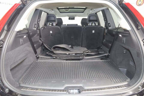 2025 Volvo XC90 B5 Plus Bright Theme