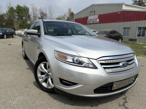 2011 Ford Taurus SEL