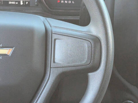 2023 Chevrolet Silverado 1500 Custom