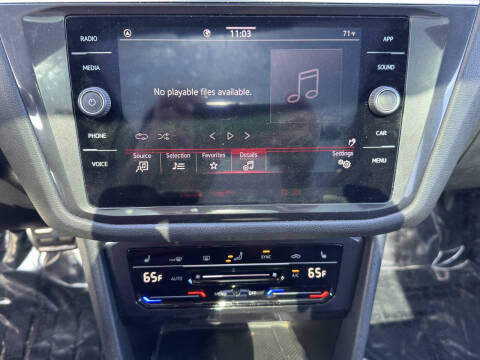 2022 Volkswagen Tiguan SE R-Line Black