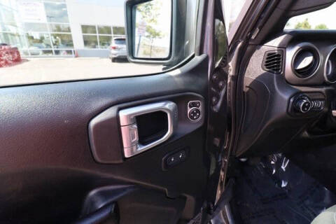 2021 Jeep Gladiator Sport