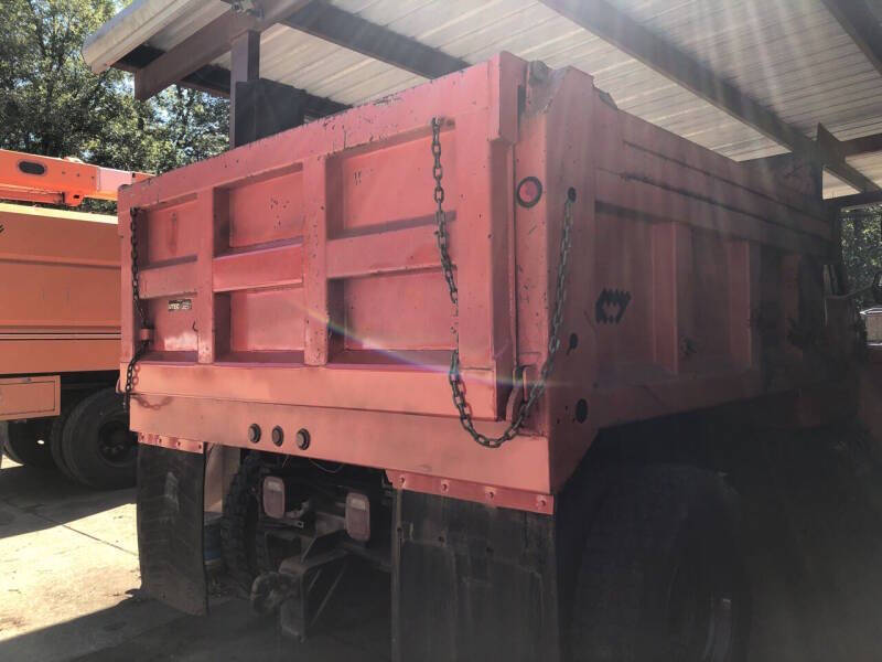 2000 International 4700 Dump Truck